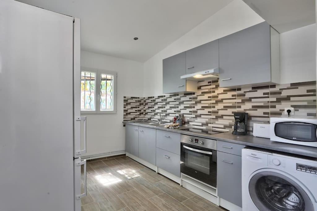 Épinay-sur-Seine Parking Prive Gratuit - 15Mn Paris - Gare A Pied En 5Mn - Tout Equipee - Terrasse - Jardin - Stade De France - Casino D'Enghien - Hippodrome, Universite מראה חיצוני תמונה