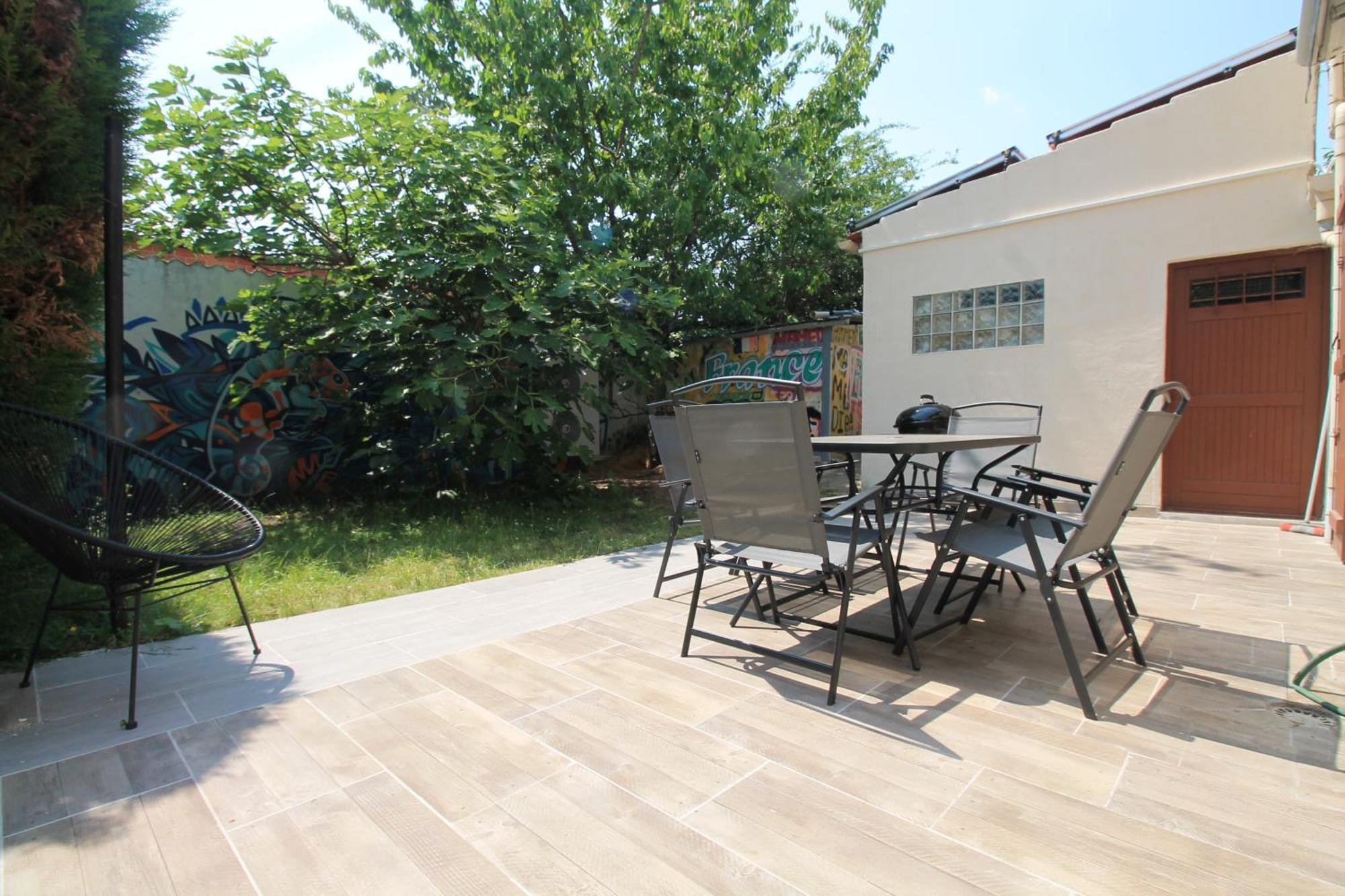 Épinay-sur-Seine Parking Prive Gratuit - 15Mn Paris - Gare A Pied En 5Mn - Tout Equipee - Terrasse - Jardin - Stade De France - Casino D'Enghien - Hippodrome, Universite מראה חיצוני תמונה